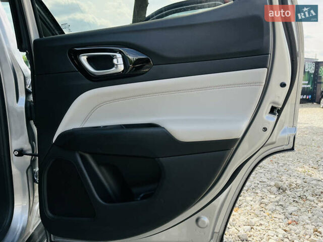 Джип Compass, об'ємом двигуна 2.36 л та пробігом 35 тис. км за 18500 $, фото 19 на Automoto.ua