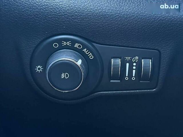 Джип Компас, объемом двигателя 0 л и пробегом 58 тыс. км за 18950 $, фото 15 на Automoto.ua