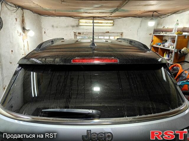 Джип Compass, об'ємом двигуна 2.4 л та пробігом 42 тис. км за 22000 $, фото 3 на Automoto.ua