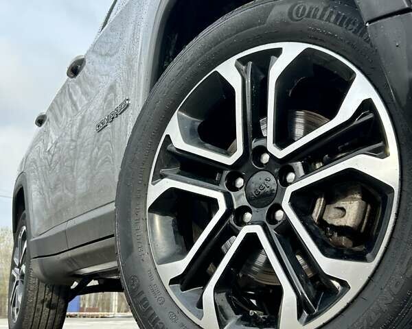 Джип Компас, объемом двигателя 2.36 л и пробегом 32 тыс. км за 20000 $, фото 3 на Automoto.ua