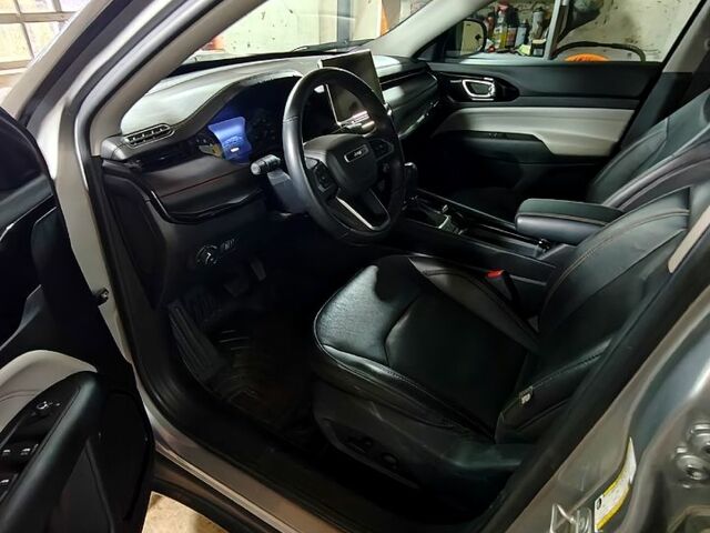 Джип Compass, об'ємом двигуна 2.4 л та пробігом 42 тис. км за 22000 $, фото 4 на Automoto.ua
