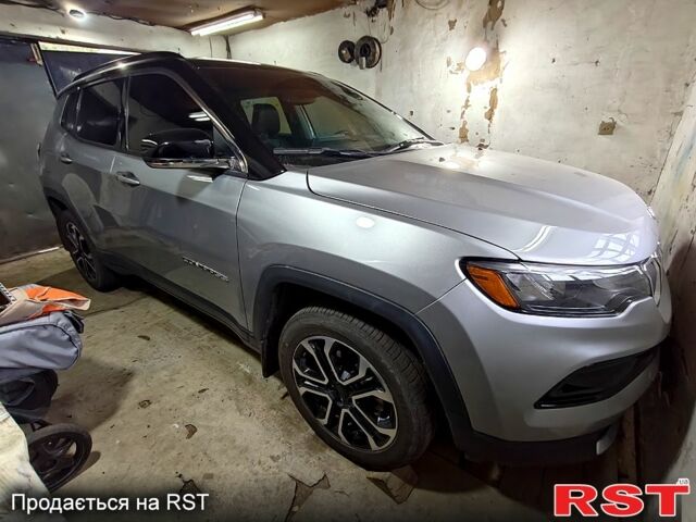 Джип Compass, об'ємом двигуна 2.4 л та пробігом 42 тис. км за 22000 $, фото 1 на Automoto.ua