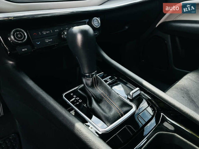 Джип Compass, об'ємом двигуна 2.36 л та пробігом 35 тис. км за 18500 $, фото 26 на Automoto.ua