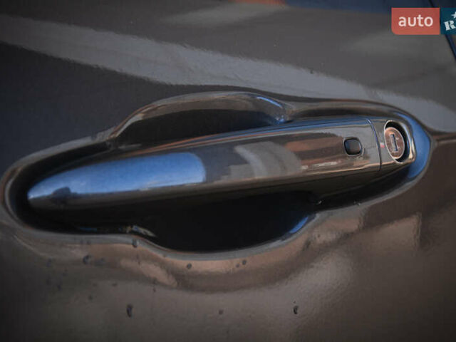 Джип Compass, об'ємом двигуна 2 л та пробігом 53 тис. км за 21800 $, фото 34 на Automoto.ua