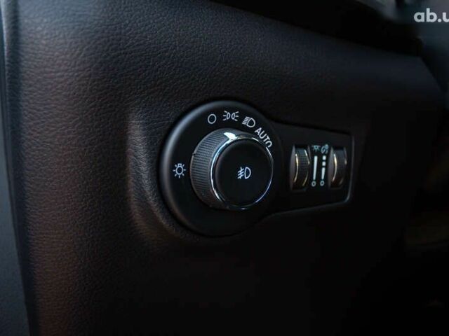 Джип Компас, объемом двигателя 2 л и пробегом 53 тыс. км за 21800 $, фото 28 на Automoto.ua