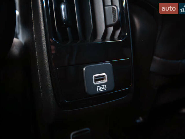 Джип Compass, об'ємом двигуна 2 л та пробігом 53 тис. км за 21800 $, фото 30 на Automoto.ua