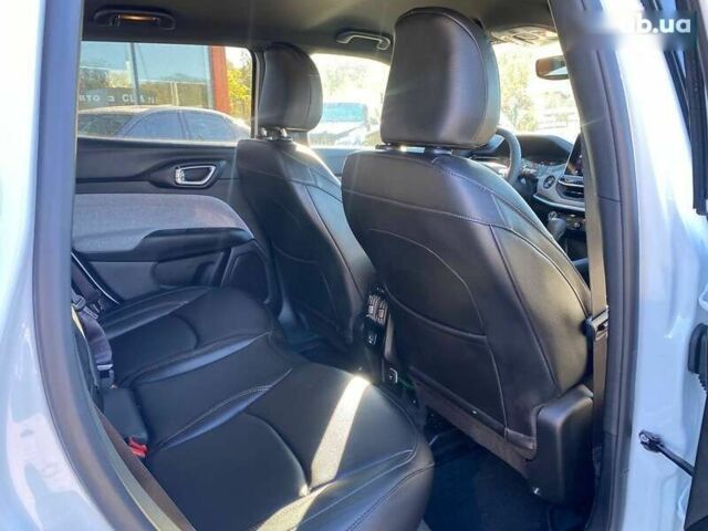 Джип Compass, об'ємом двигуна 2 л та пробігом 24 тис. км за 22500 $, фото 23 на Automoto.ua