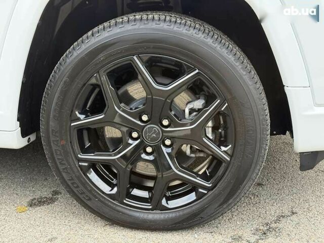 Джип Компас, объемом двигателя 2 л и пробегом 2 тыс. км за 22900 $, фото 9 на Automoto.ua