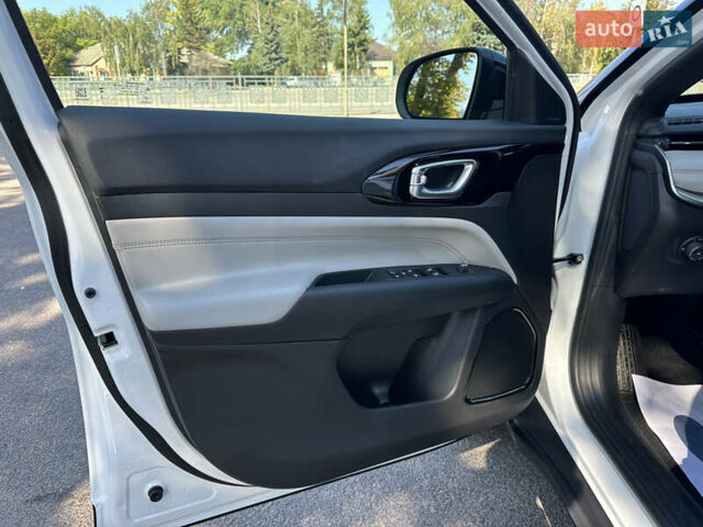 Джип Компас 2024 в Первомайском на Automoto.ua Джип Компас, объемом двигателя 2 л и пробегом 9 тыс. км за 23500 $, фото 33 на Automoto.ua