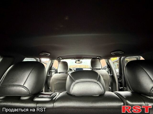 Джип Компас, объемом двигателя 2 л и пробегом 30 тыс. км за 21500 $, фото 9 на Automoto.ua