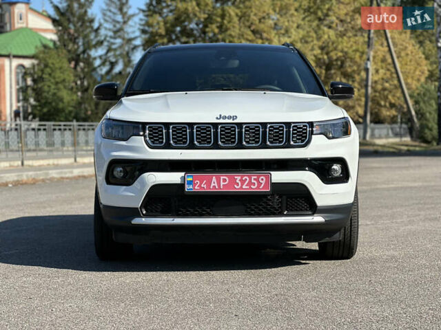 Джип Компас 2024 в Первомайском на Automoto.ua Джип Компас, объемом двигателя 2 л и пробегом 9 тыс. км за 23500 $, фото 1 на Automoto.ua