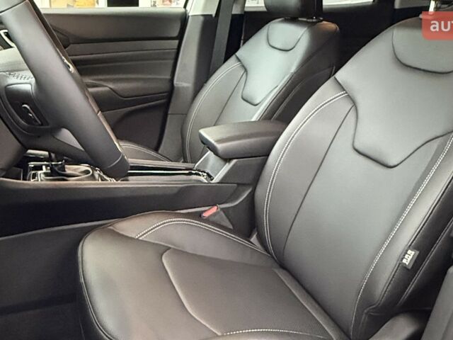 Джип Compass, об'ємом двигуна 1.47 л та пробігом 0 тис. км за 36002 $, фото 7 на Automoto.ua