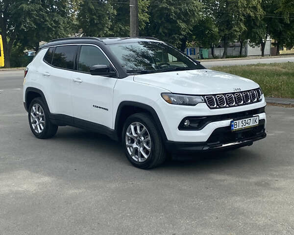 Джип Компас, объемом двигателя 0 л и пробегом 2 тыс. км за 24000 $, фото 3 на Automoto.ua