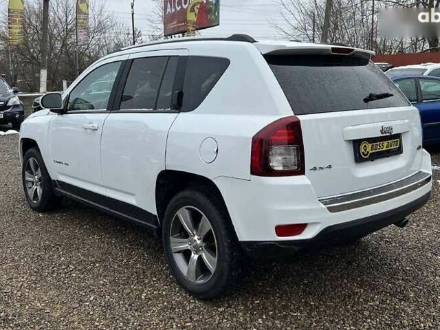 Джип Компас, объемом двигателя 2.4 л и пробегом 124 тыс. км за 9800 $, фото 3 на Automoto.ua