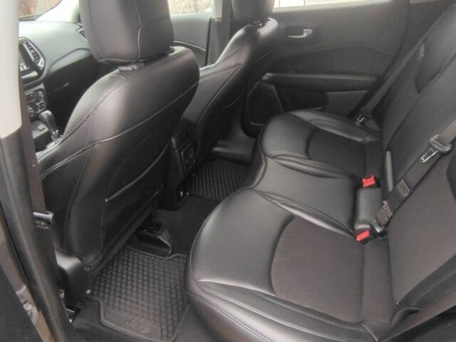 Серый Джип Компас, объемом двигателя 2.4 л и пробегом 201 тыс. км за 14500 $, фото 12 на Automoto.ua