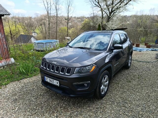 Сірий Джип Compass, об'ємом двигуна 2.4 л та пробігом 161 тис. км за 15543 $, фото 3 на Automoto.ua