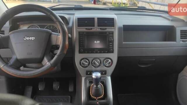 Сірий Джип Compass, об'ємом двигуна 1.97 л та пробігом 280 тис. км за 5600 $, фото 8 на Automoto.ua