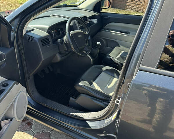 Сірий Джип Compass, об'ємом двигуна 2 л та пробігом 294 тис. км за 7500 $, фото 9 на Automoto.ua