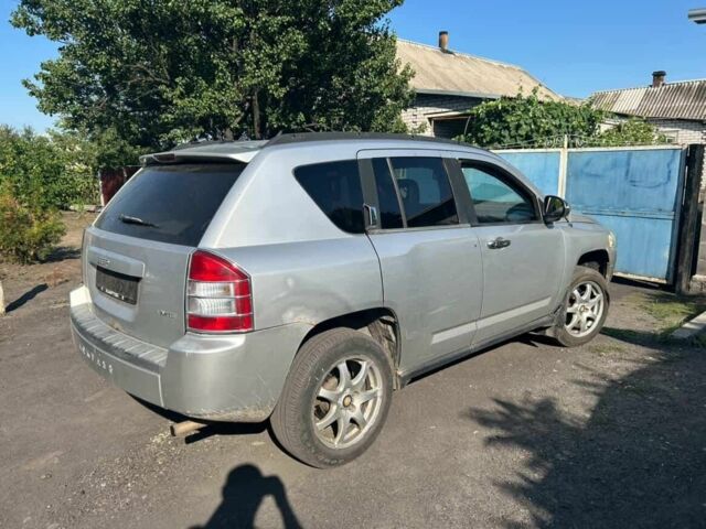 Серый Джип Компас, объемом двигателя 0 л и пробегом 140 тыс. км за 3300 $, фото 4 на Automoto.ua