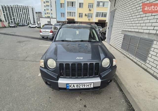 Серый Джип Компас, объемом двигателя 2.4 л и пробегом 260 тыс. км за 5500 $, фото 10 на Automoto.ua