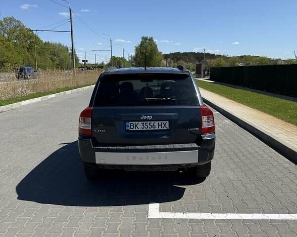 Сірий Джип Compass, об'ємом двигуна 2 л та пробігом 198 тис. км за 7700 $, фото 3 на Automoto.ua