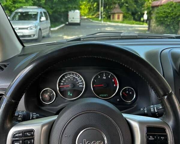Серый Джип Компас, объемом двигателя 2.14 л и пробегом 125 тыс. км за 10700 $, фото 12 на Automoto.ua
