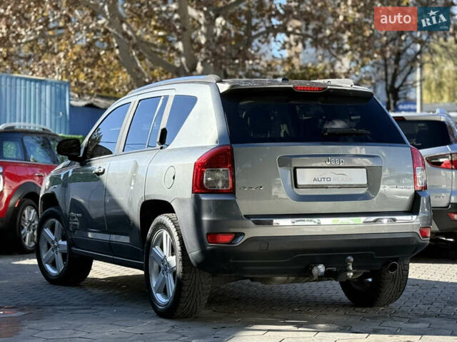 Джип Компас 2011 в Одессе на Automoto.ua Серый Джип Компас, объемом двигателя 2.36 л и пробегом 298 тыс. км за 6500 $, фото 37 на Automoto.ua