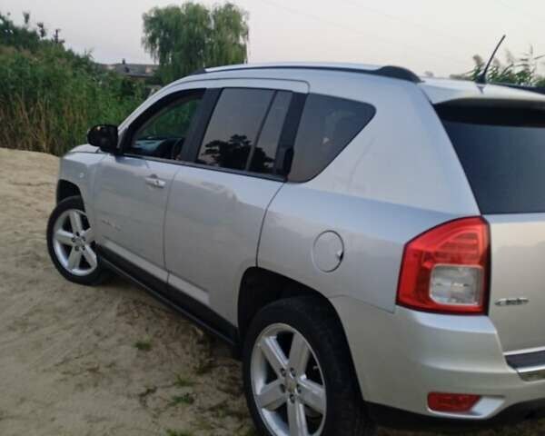 Сірий Джип Compass, об'ємом двигуна 2.14 л та пробігом 235 тис. км за 9600 $, фото 4 на Automoto.ua