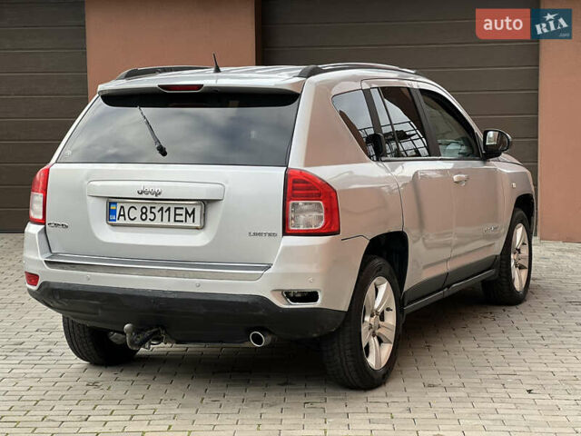 Серый Джип Компас, объемом двигателя 2.14 л и пробегом 199 тыс. км за 7350 $, фото 4 на Automoto.ua