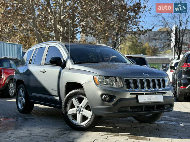 Джип Компас 2011 в Одессе на Automoto.ua Серый Джип Компас, объемом двигателя 2.36 л и пробегом 298 тыс. км за 6500 $, фото 16 на Automoto.ua