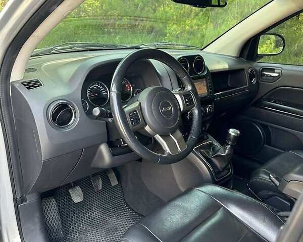 Сірий Джип Compass, об'ємом двигуна 2.14 л та пробігом 235 тис. км за 9600 $, фото 20 на Automoto.ua