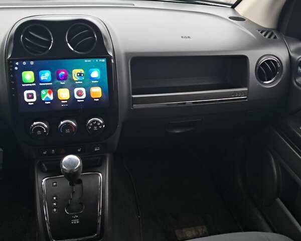 Серый Джип Компас, объемом двигателя 2.36 л и пробегом 324 тыс. км за 7500 $, фото 14 на Automoto.ua