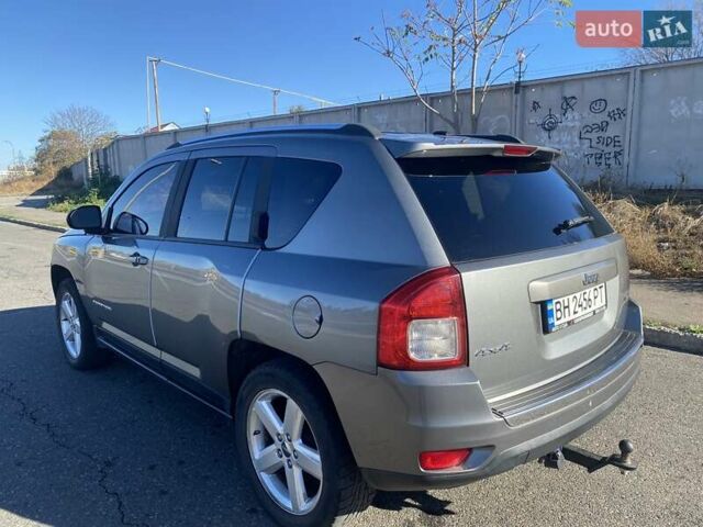 Серый Джип Компас, объемом двигателя 2.4 л и пробегом 297 тыс. км за 7300 $, фото 4 на Automoto.ua
