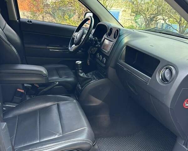 Сірий Джип Compass, об'ємом двигуна 2.14 л та пробігом 235 тис. км за 9600 $, фото 11 на Automoto.ua