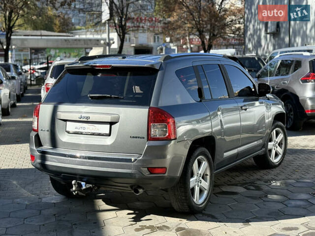 Джип Компас 2011 в Одессе на Automoto.ua Серый Джип Компас, объемом двигателя 2.36 л и пробегом 298 тыс. км за 6500 $, фото 23 на Automoto.ua