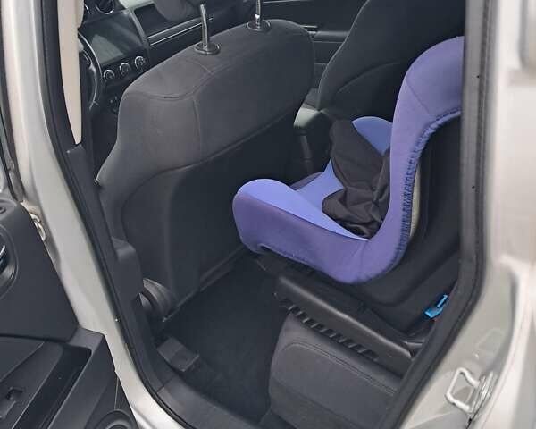 Серый Джип Компас, объемом двигателя 2.36 л и пробегом 324 тыс. км за 7500 $, фото 13 на Automoto.ua