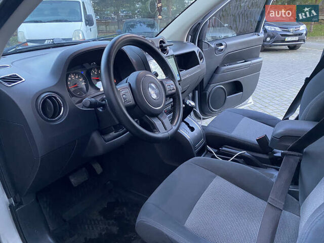 Серый Джип Компас, объемом двигателя 2.36 л и пробегом 210 тыс. км за 8000 $, фото 20 на Automoto.ua