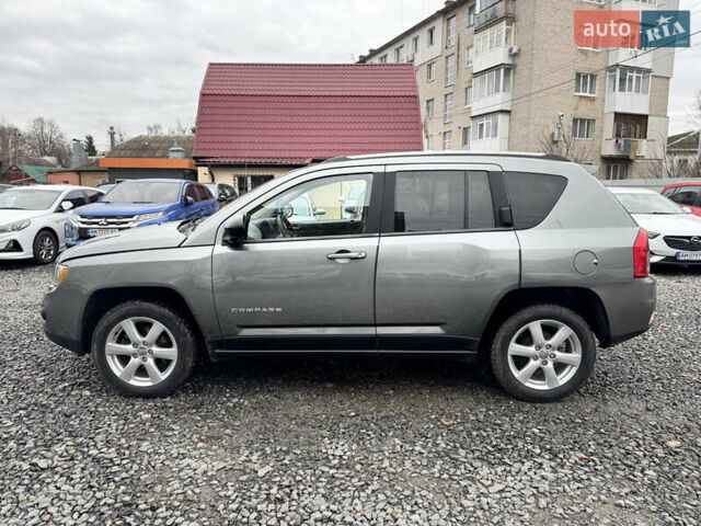Сірий Джип Compass, об'ємом двигуна 2 л та пробігом 75 тис. км за 9999 $, фото 6 на Automoto.ua