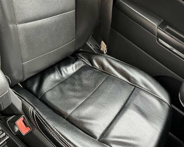 Сірий Джип Compass, об'ємом двигуна 2.14 л та пробігом 211 тис. км за 10500 $, фото 4 на Automoto.ua