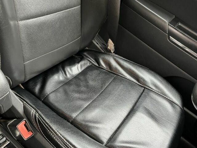 Сірий Джип Compass, об'ємом двигуна 2.1 л та пробігом 237 тис. км за 10500 $, фото 4 на Automoto.ua