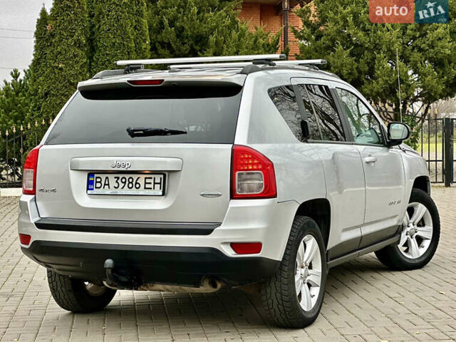 Сірий Джип Compass, об'ємом двигуна 2.36 л та пробігом 133 тис. км за 9950 $, фото 7 на Automoto.ua