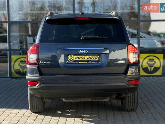 Сірий Джип Compass, об'ємом двигуна 2.36 л та пробігом 89 тис. км за 10700 $, фото 5 на Automoto.ua