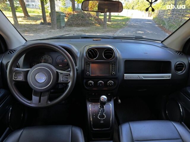 Сірий Джип Compass, об'ємом двигуна 2.4 л та пробігом 250 тис. км за 10790 $, фото 23 на Automoto.ua