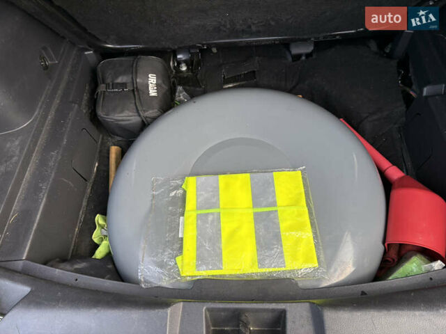 Сірий Джип Compass, об'ємом двигуна 2.4 л та пробігом 187 тис. км за 11900 $, фото 11 на Automoto.ua