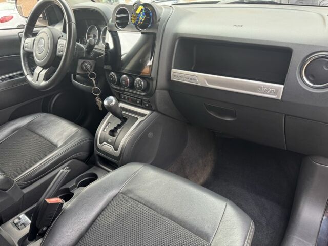 Серый Джип Компас, объемом двигателя 2.4 л и пробегом 189 тыс. км за 11061 $, фото 15 на Automoto.ua