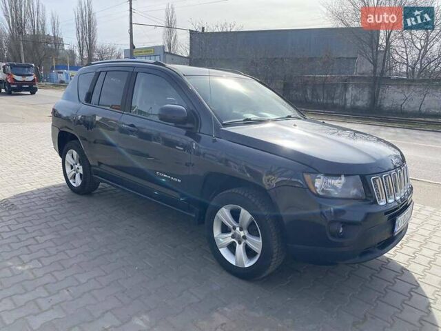 Сірий Джип Compass, об'ємом двигуна 2 л та пробігом 206 тис. км за 8500 $, фото 5 на Automoto.ua