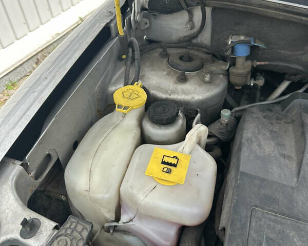 Серый Джип Компас, объемом двигателя 2.4 л и пробегом 240 тыс. км за 10000 $, фото 18 на Automoto.ua