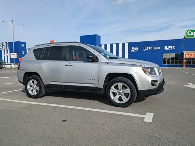 Сірий Джип Compass, об'ємом двигуна 2.4 л та пробігом 172 тис. км за 9000 $, фото 9 на Automoto.ua