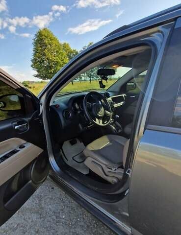 Сірий Джип Compass, об'ємом двигуна 2.36 л та пробігом 96 тис. км за 11600 $, фото 3 на Automoto.ua