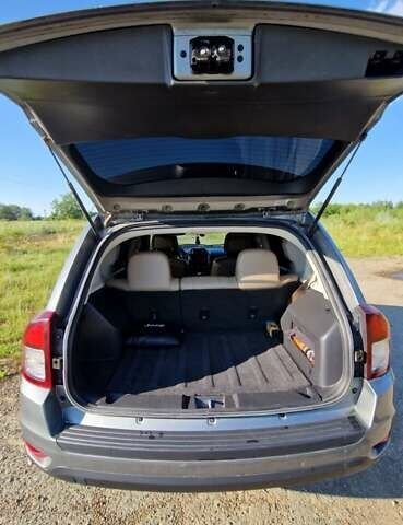 Сірий Джип Compass, об'ємом двигуна 2.36 л та пробігом 96 тис. км за 11600 $, фото 10 на Automoto.ua